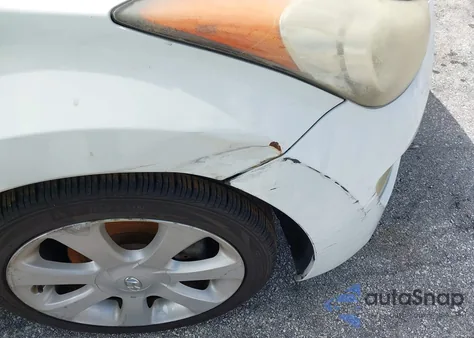 2013 Hyundai Elantra Limited z USA, uszkodzony, nr VIN 5NPDH4AE5DH159407